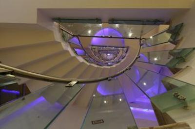 له روی دهلی هتل