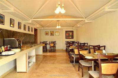 له روی دهلی هتل