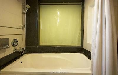 له روی دهلی هتل