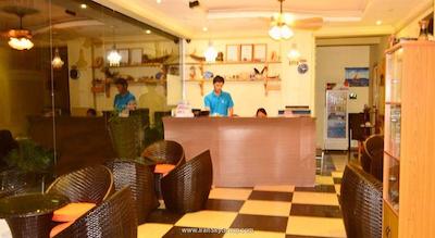 هتل یوی این