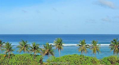 هتل یوی این