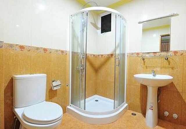 هتل یوی این