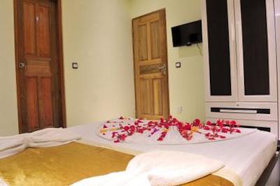 هتل یوی این