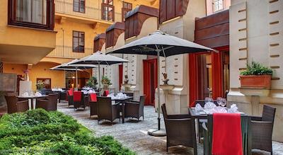 هتل مجستیک پلازا