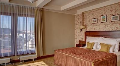 هتل مجستیک پلازا