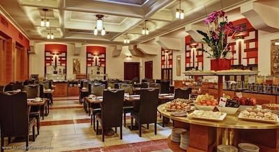 هتل مجستیک پلازا