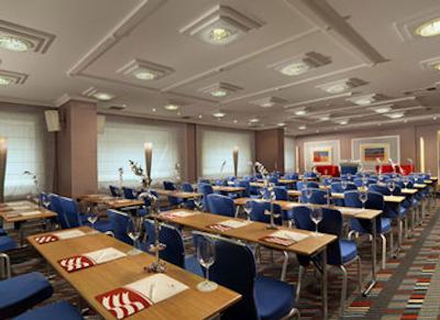 کرون پلازا آتن سیتی سنتر