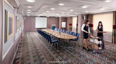 کرون پلازا آتن سیتی سنتر