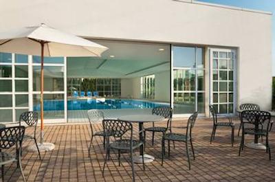 هیلتون ایرپورت