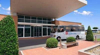 هیلتون گاردن این رم ایرپورت