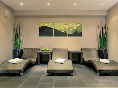 مرکور هتل دوسلدورف سیسترن