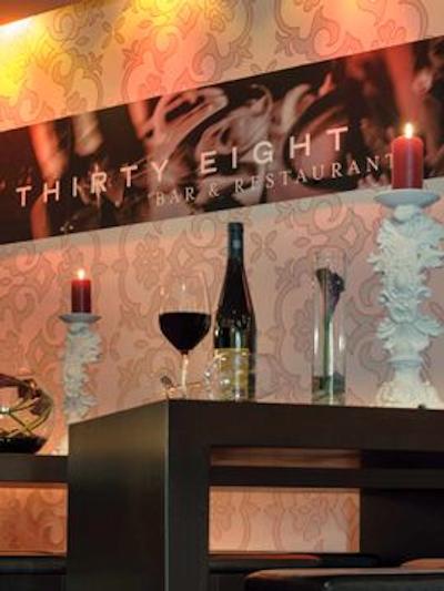 مرکور هتل دوسلدورف سیسترن