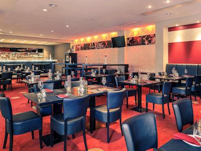 مرکور هتل دوسلدورف سیسترن