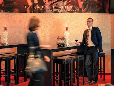 مرکور هتل دوسلدورف سیسترن