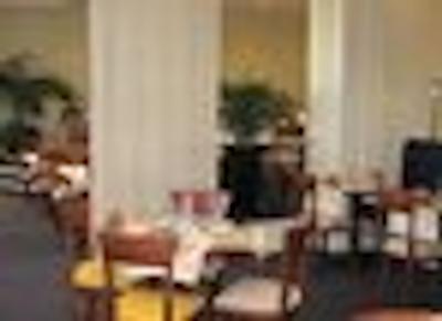 پارک این بای رادیسون نایس ایرپورت