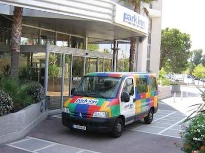 پارک این بای رادیسون نایس ایرپورت