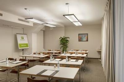 هالیدی این وین سیتی