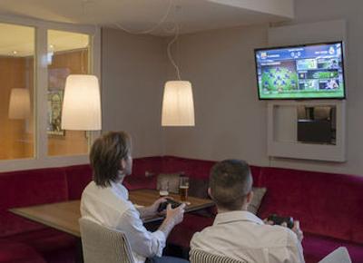 هالیدی این وین سیتی