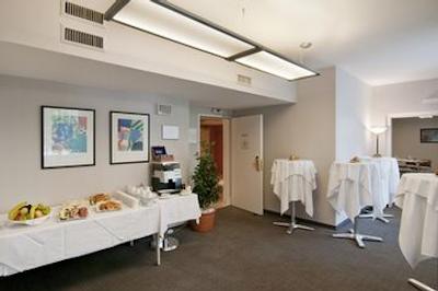 هالیدی این وین سیتی