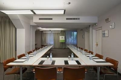 هالیدی این وین سیتی