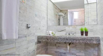 اسلاویرو اسلیم سنترو