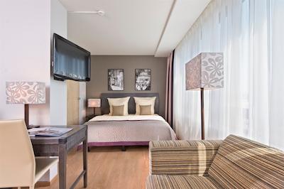 سیتی هتل هامبورگ میت