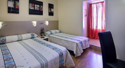 هستل بارسلونا