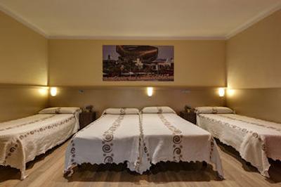 هستل بارسلونا