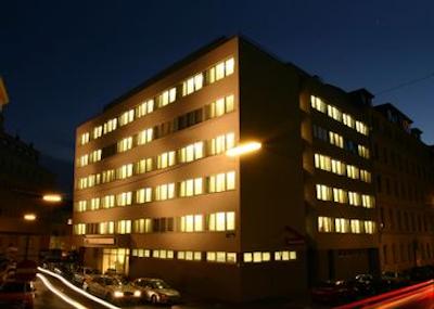 آلیونید وین فور