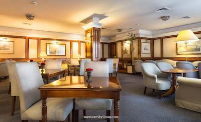 ایزان اونیو لوئیس