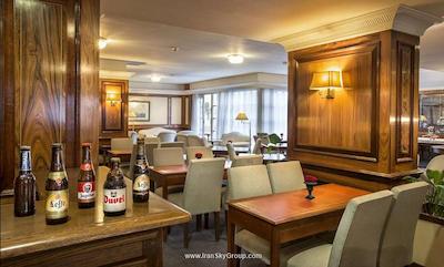 ایزان اونیو لوئیس