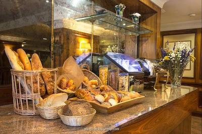 ایزان اونیو لوئیس