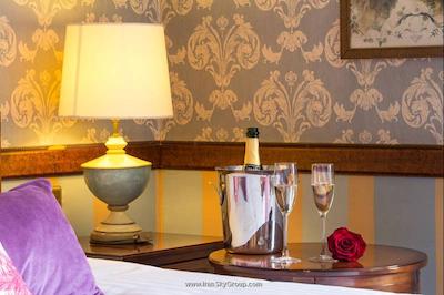 ایزان اونیو لوئیس