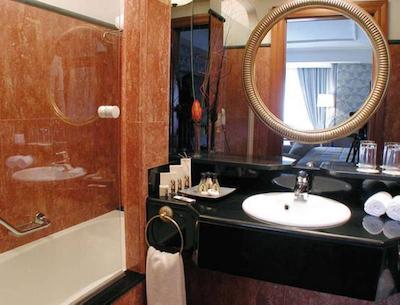 ایزان اونیو لوئیس