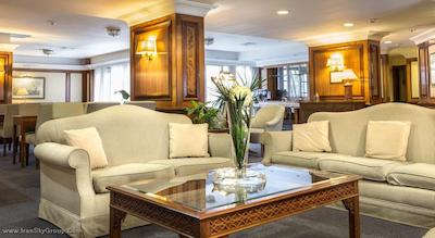 ایزان اونیو لوئیس