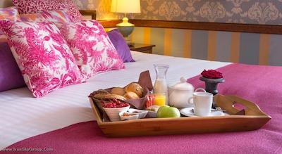 ایزان اونیو لوئیس