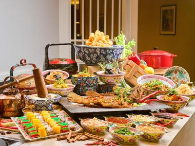 سویستل مرچنت کورت