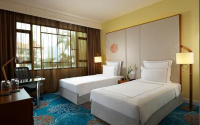 سویستل مرچنت کورت