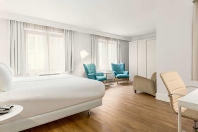 ان‌ اچ گرند پلیس آرنبرگ