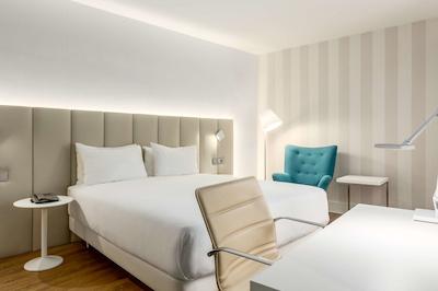 ان‌ اچ گرند پلیس آرنبرگ