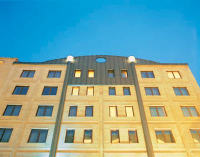 ان‌ اچ گرند پلیس آرنبرگ