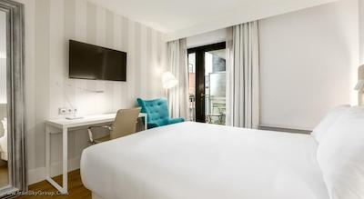 ان‌ اچ گرند پلیس آرنبرگ