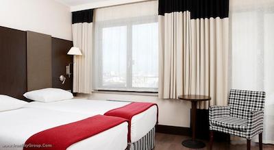 ان‌ اچ گرند پلیس آرنبرگ