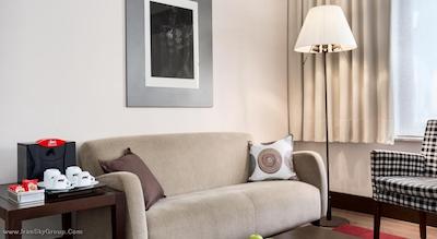 ان‌ اچ گرند پلیس آرنبرگ