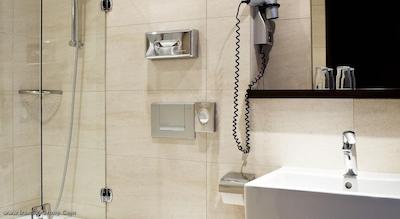 ان‌ اچ گرند پلیس آرنبرگ