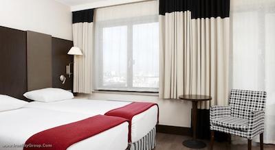 ان‌ اچ گرند پلیس آرنبرگ