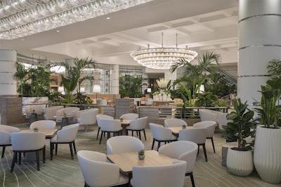 هیلتون دوبی‌ جمیرا بیچ