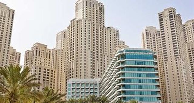 هیلتون دوبی‌ جمیرا بیچ