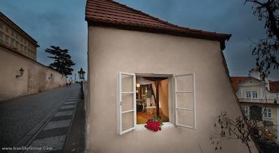 دیزاین هتل نرودا