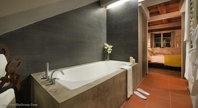 دیزاین هتل نرودا